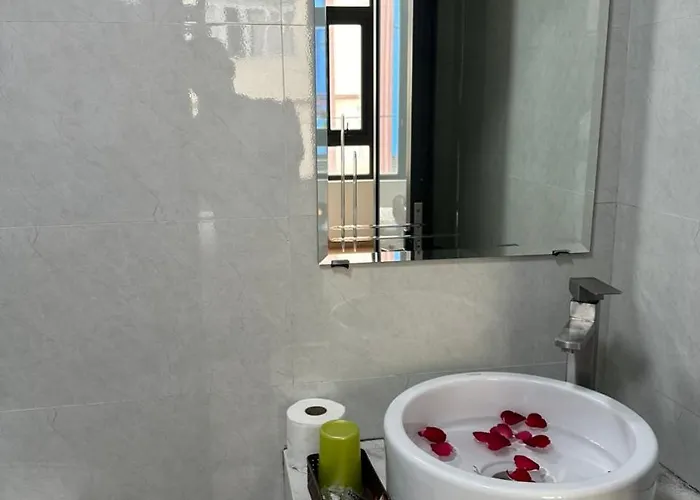 Hotel Anonymous