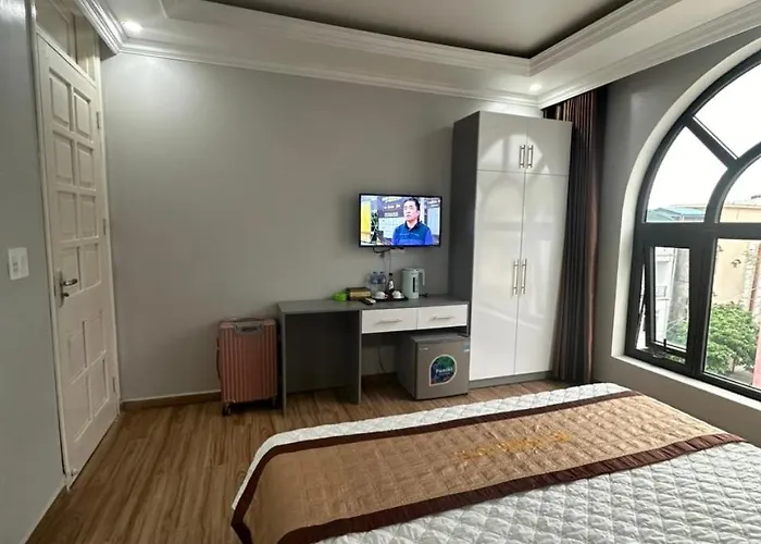 Hotel Anonymous *